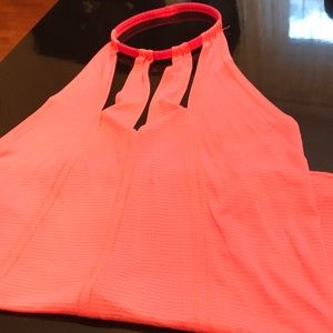 Lululemon backless halter top
